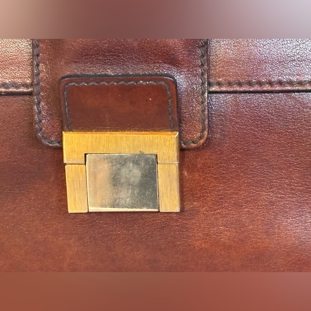 Classic Brown Leather Men's Briefcase - Picture 2 of 14